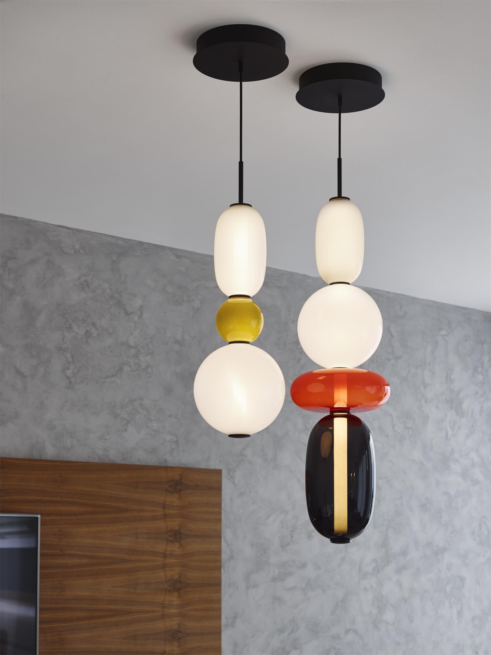 Zodore Premium Art Stained Glass Pendant Lamp - Neutral Decor