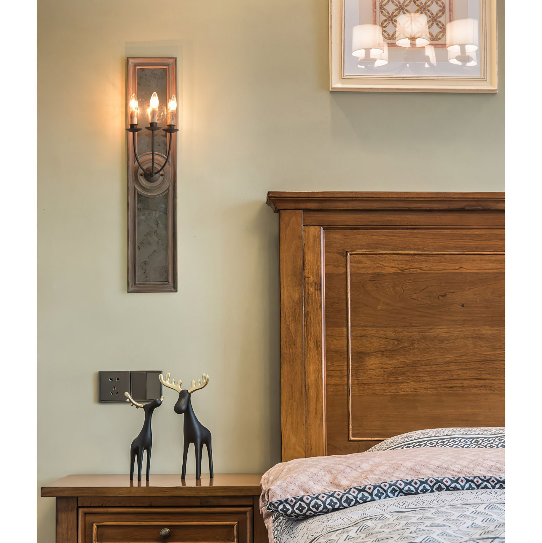 Augusta Wall Lamp