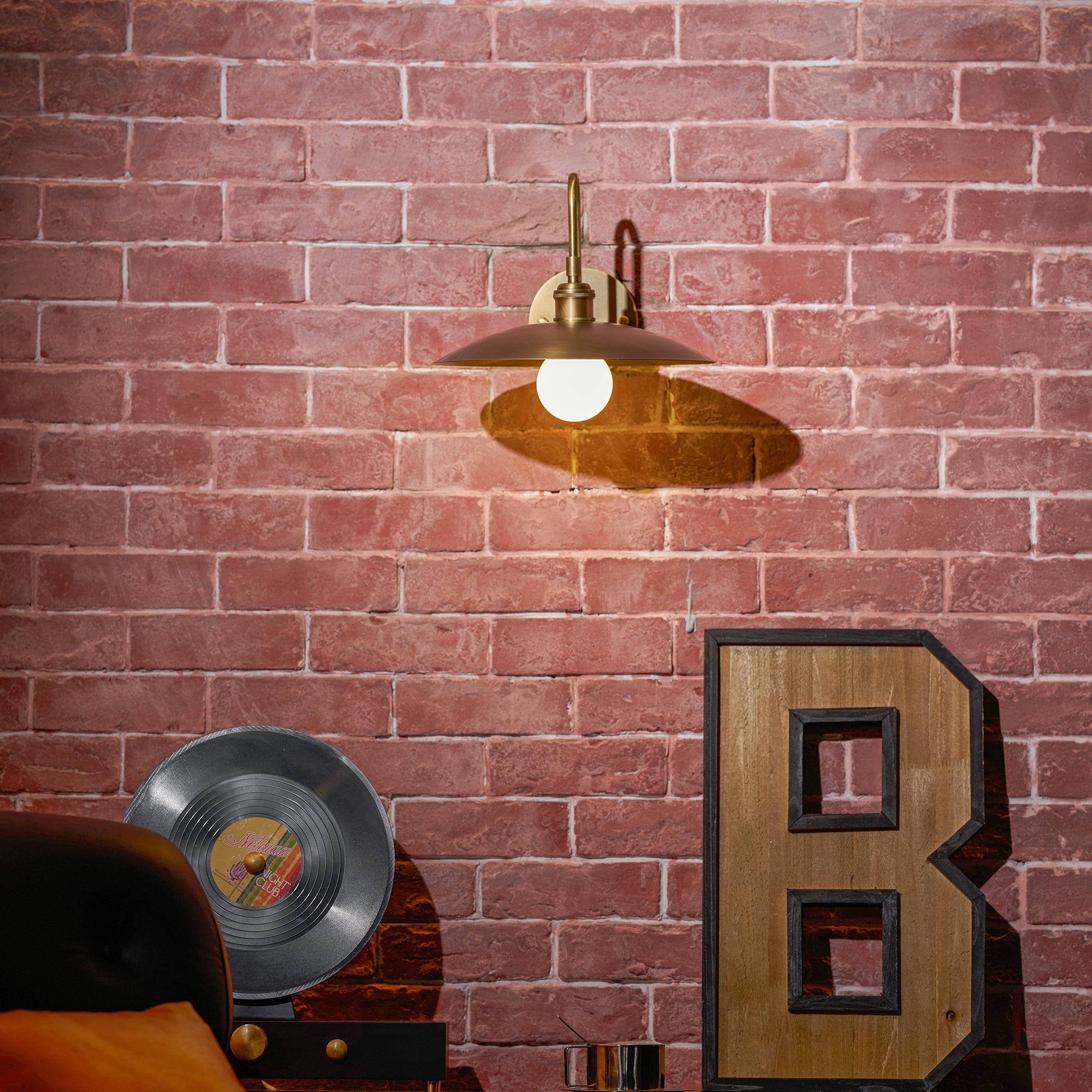 Kordel Wall Lamp