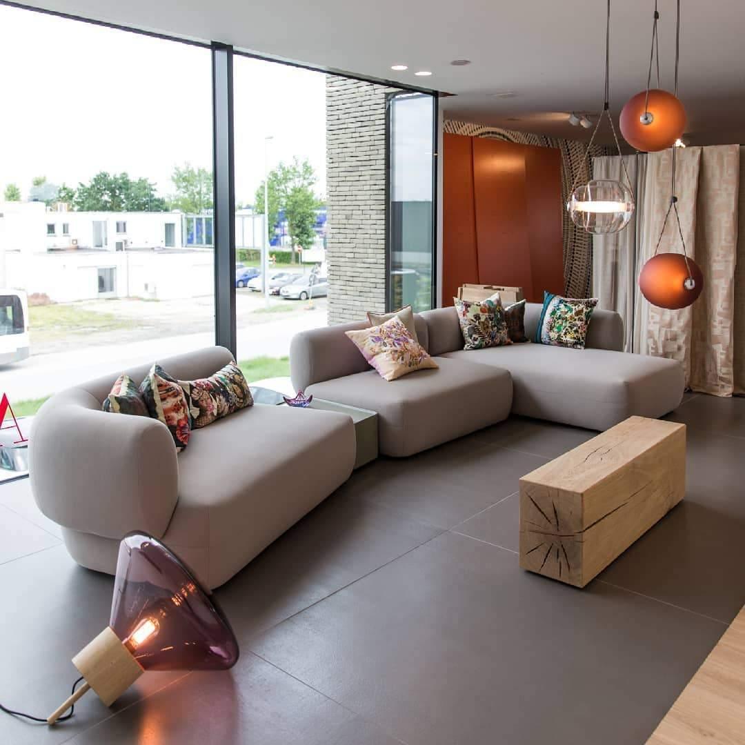 Ovexa Contemporary Glass Pendant Light