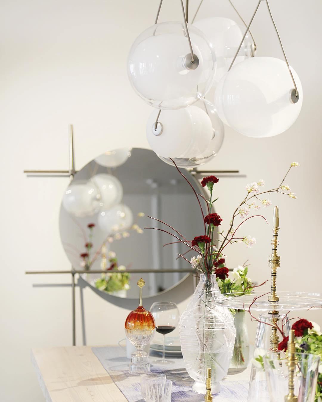 Ovexa Contemporary Glass Pendant Light