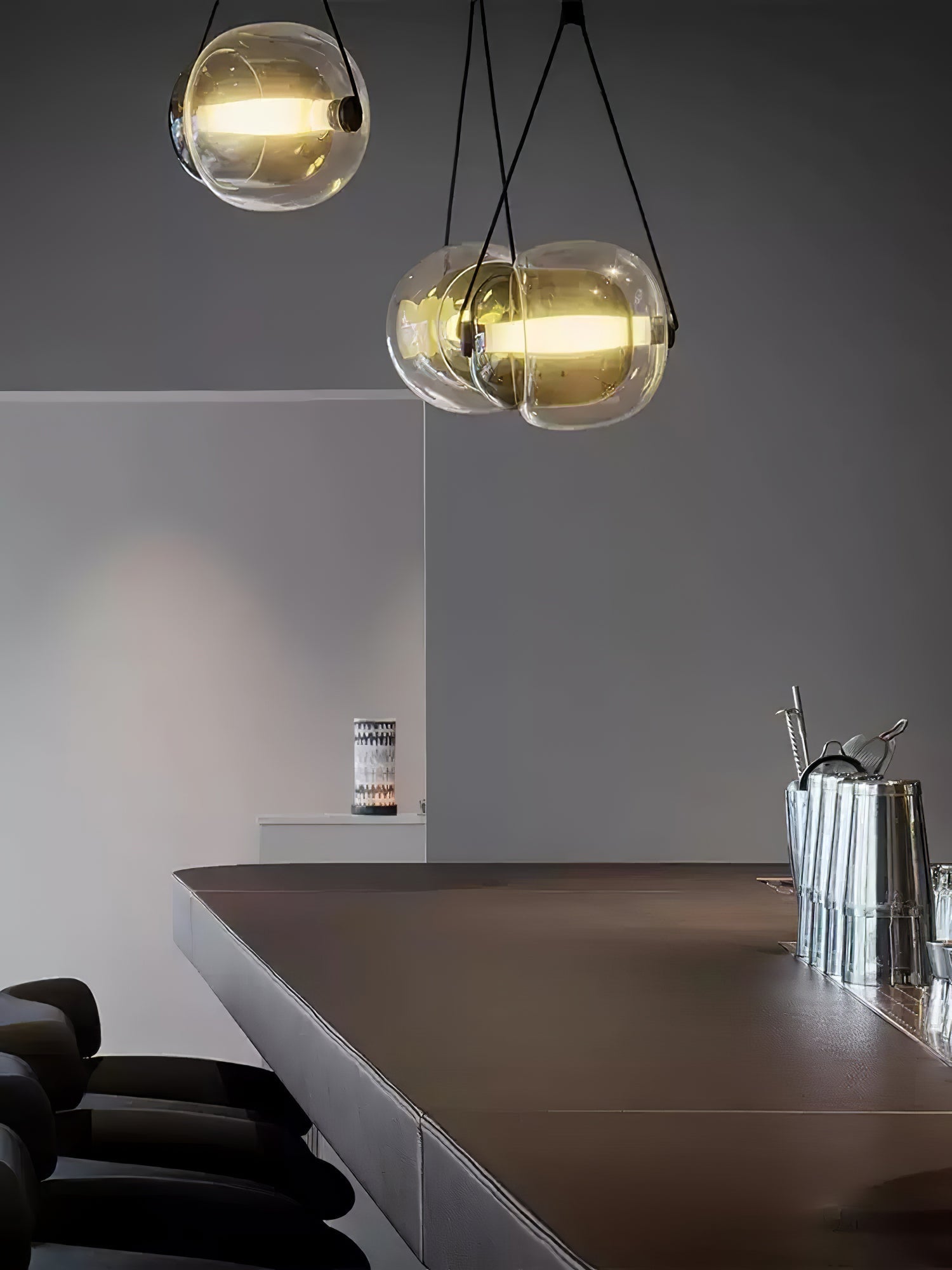 Ovexa Contemporary Glass Pendant Light