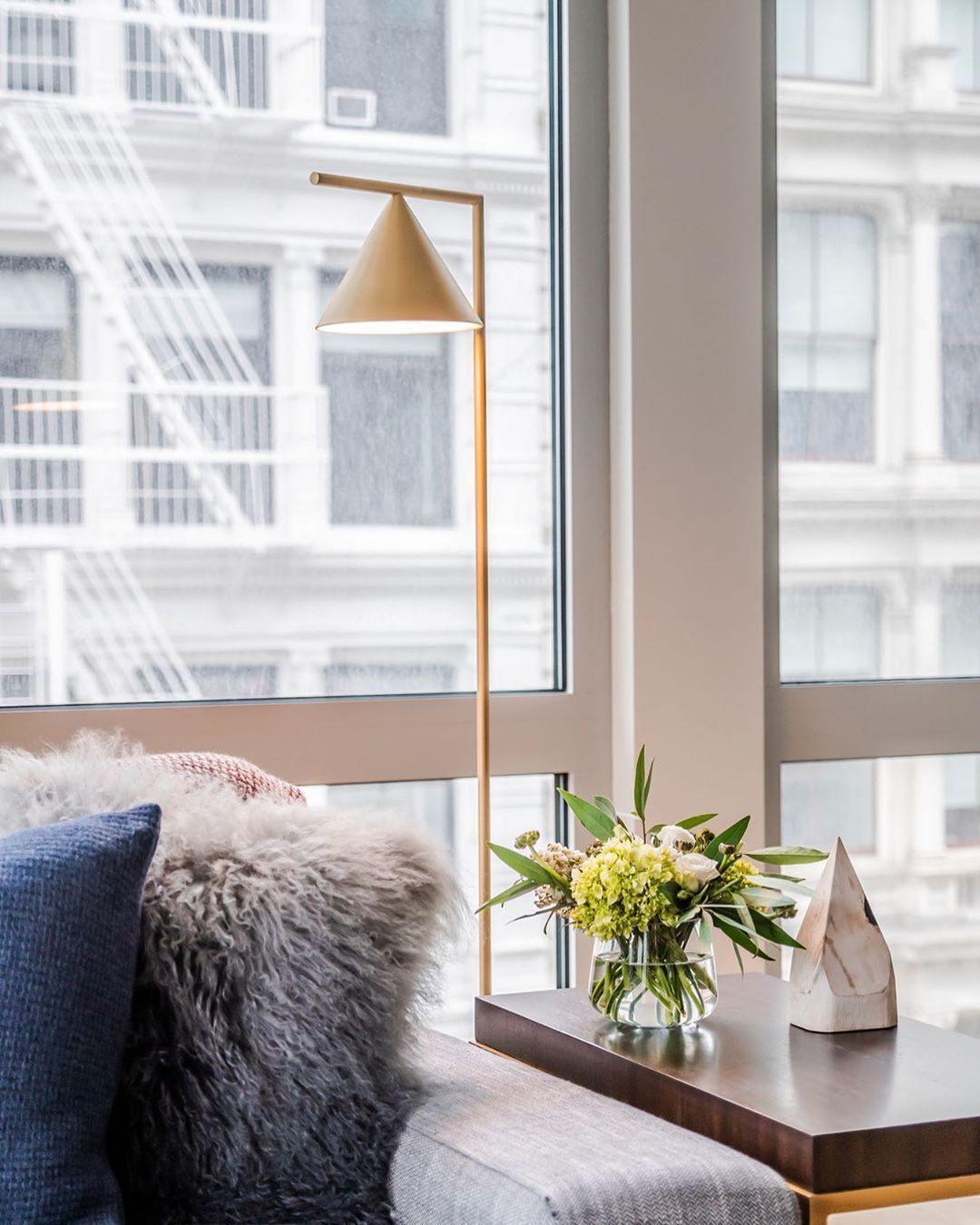 Nell Minimalist Floor Lamp