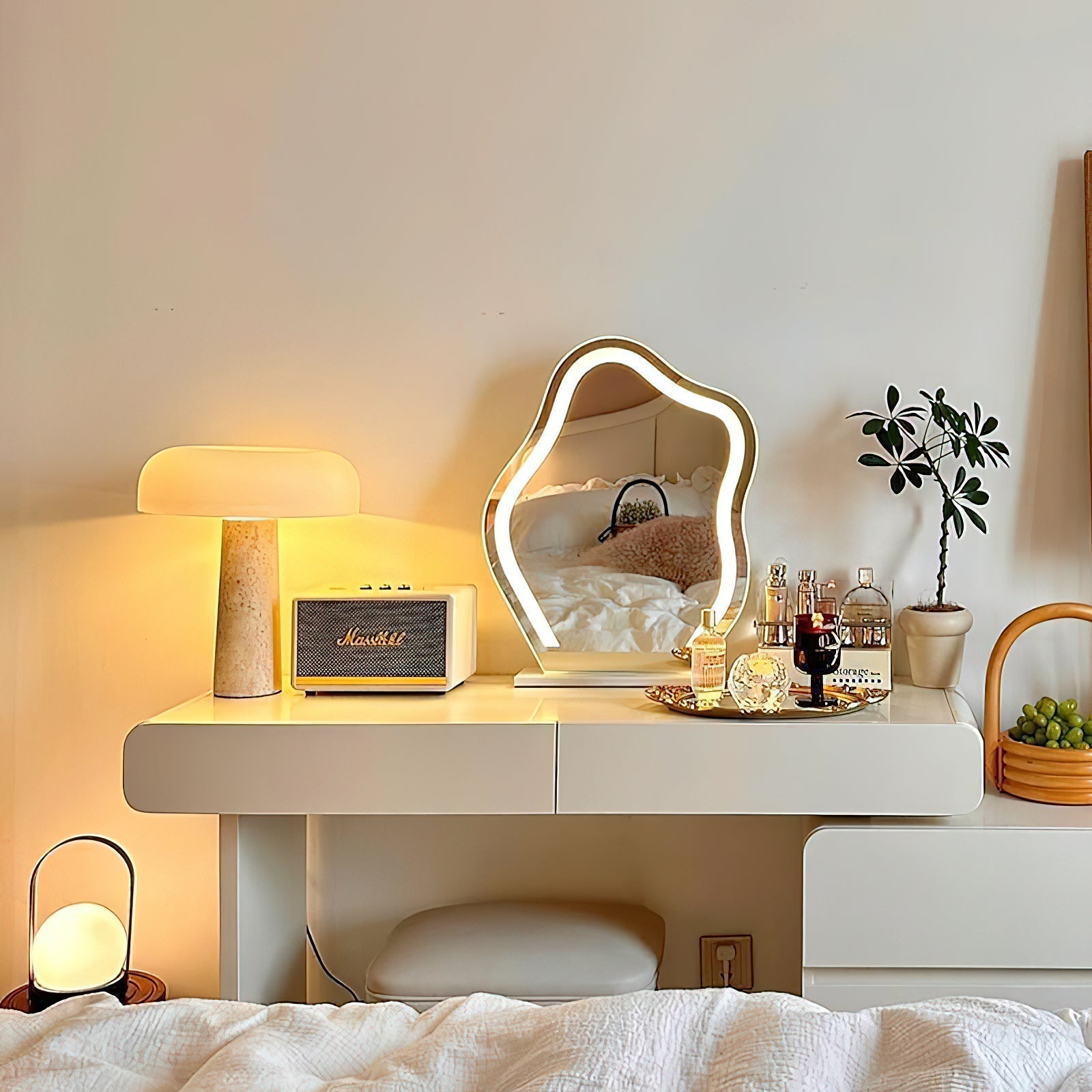 Carla Table Lamp