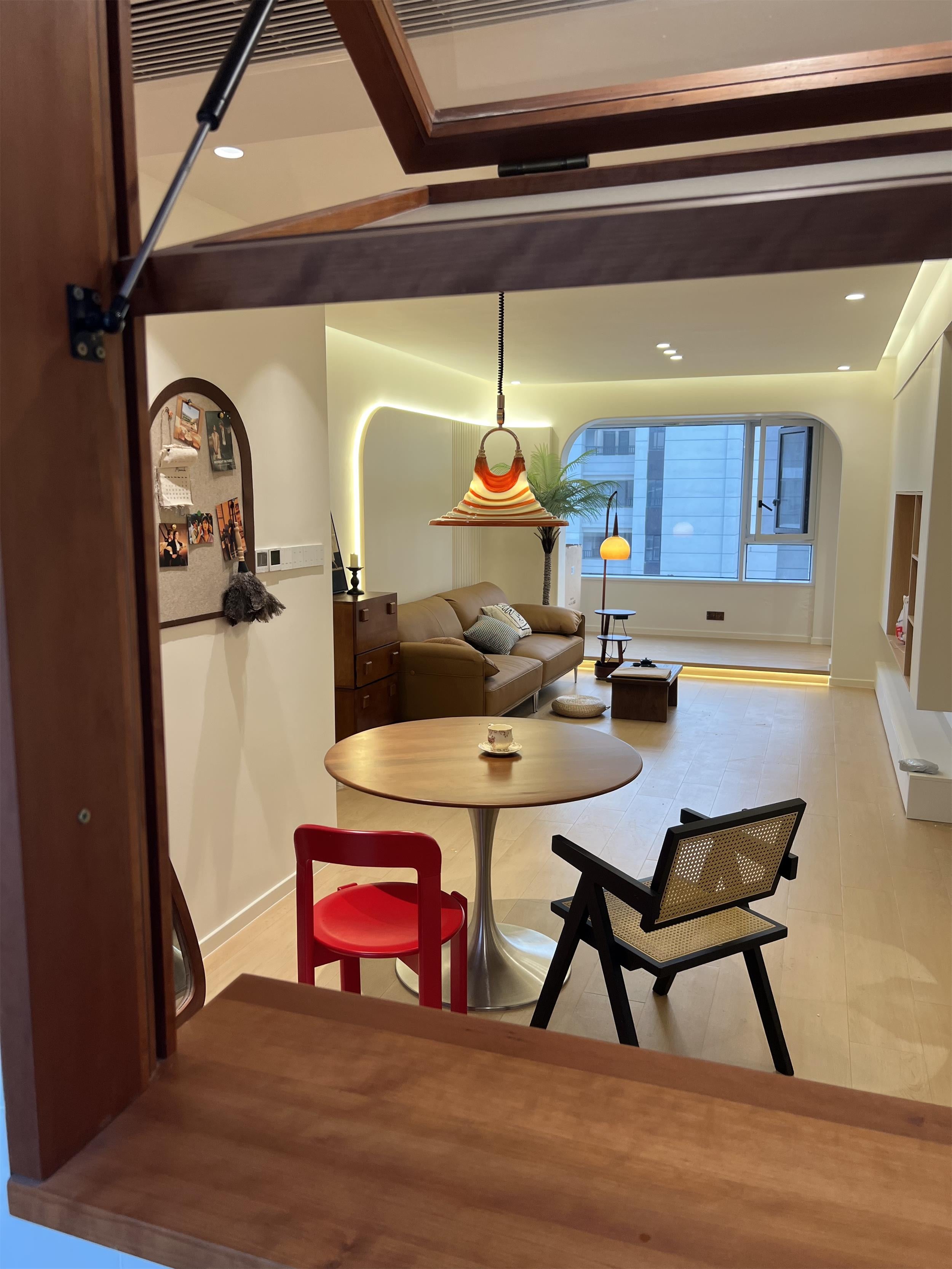 Avenaise Pendant Lamp