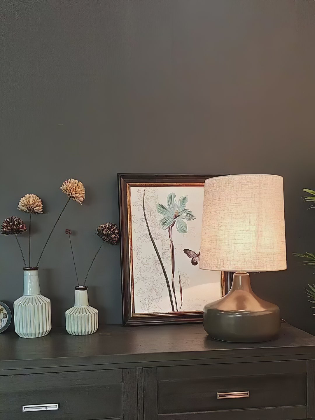Olenvaris Ceramic Table Lamp
