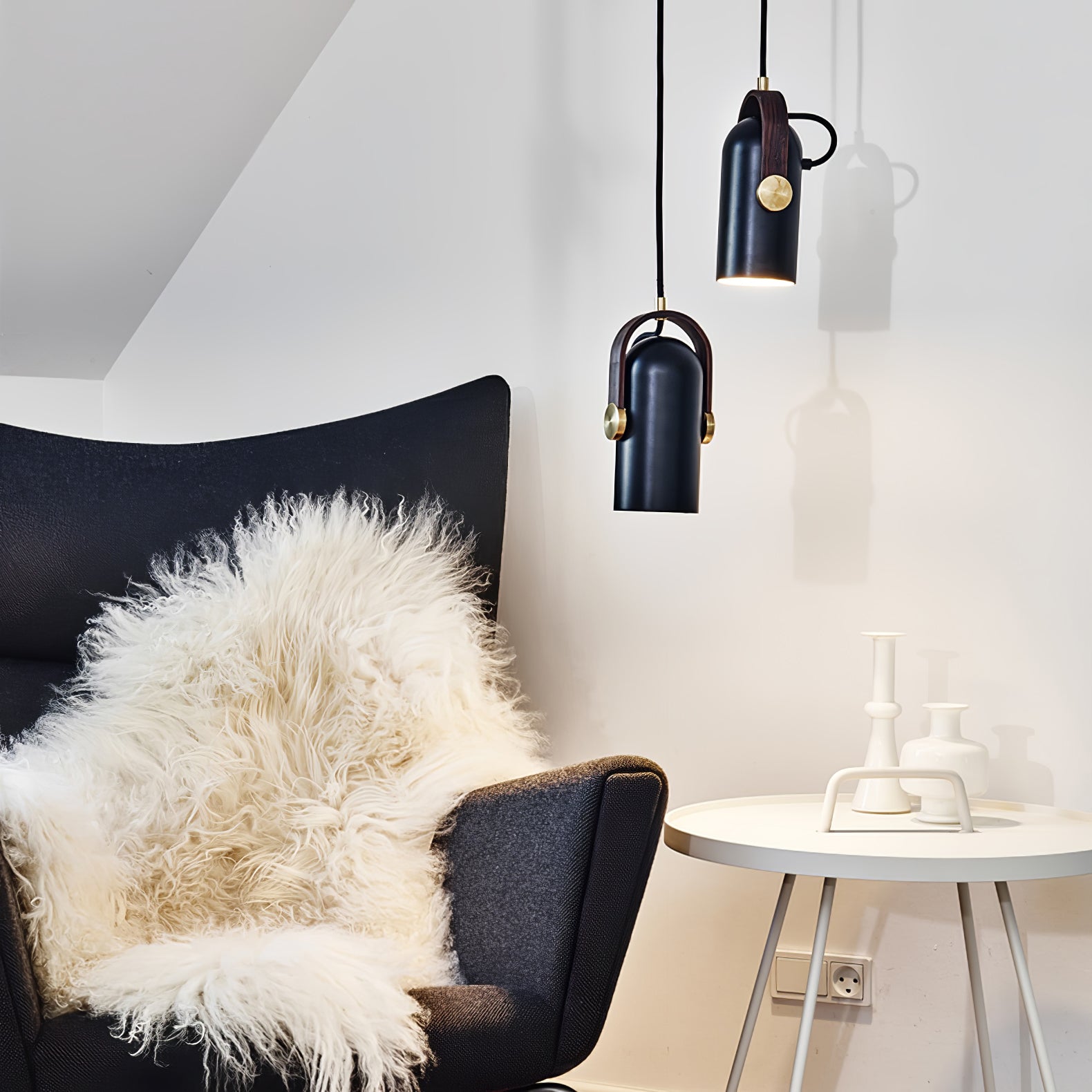 Vir Industrial Pendant Light