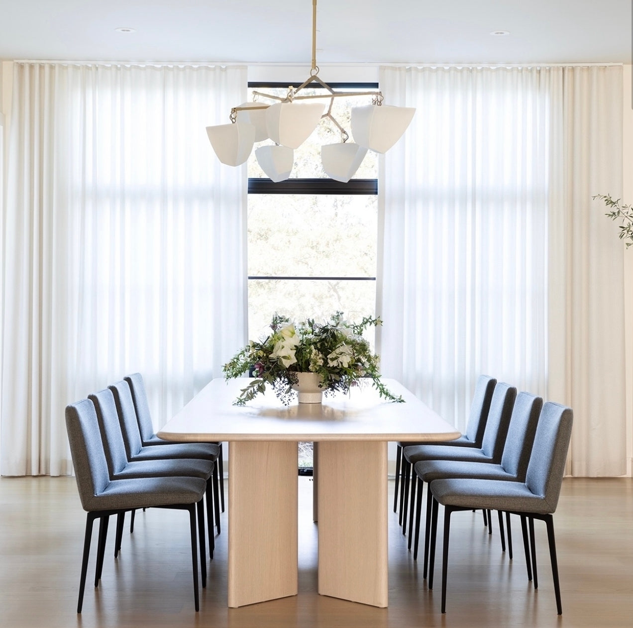Orelorine Chandelier