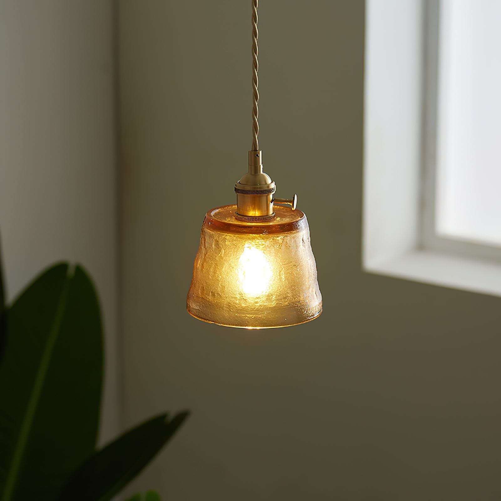 Pendant Lamp Brass and Glass Textured Shade Artisan Vintage Accent - Neutral Decor