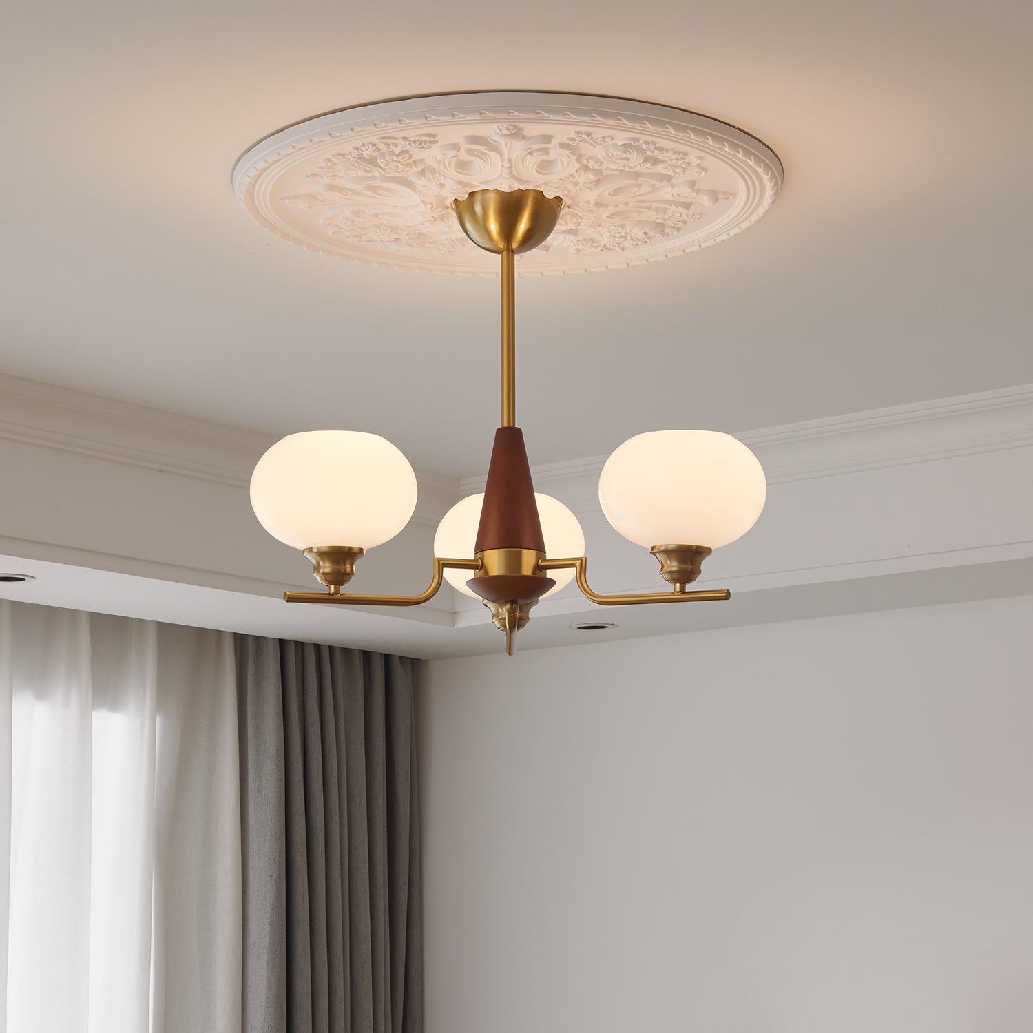 Syluissa Chandelier Walnut Frosted Glass Globes