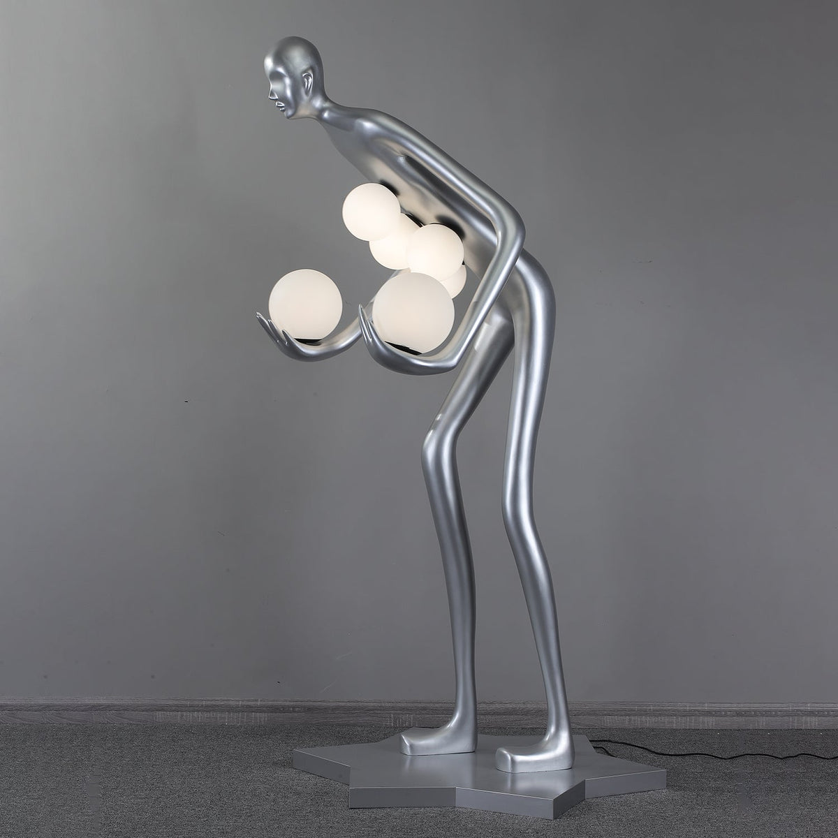 Silvaris Sculptural Floor Lamp