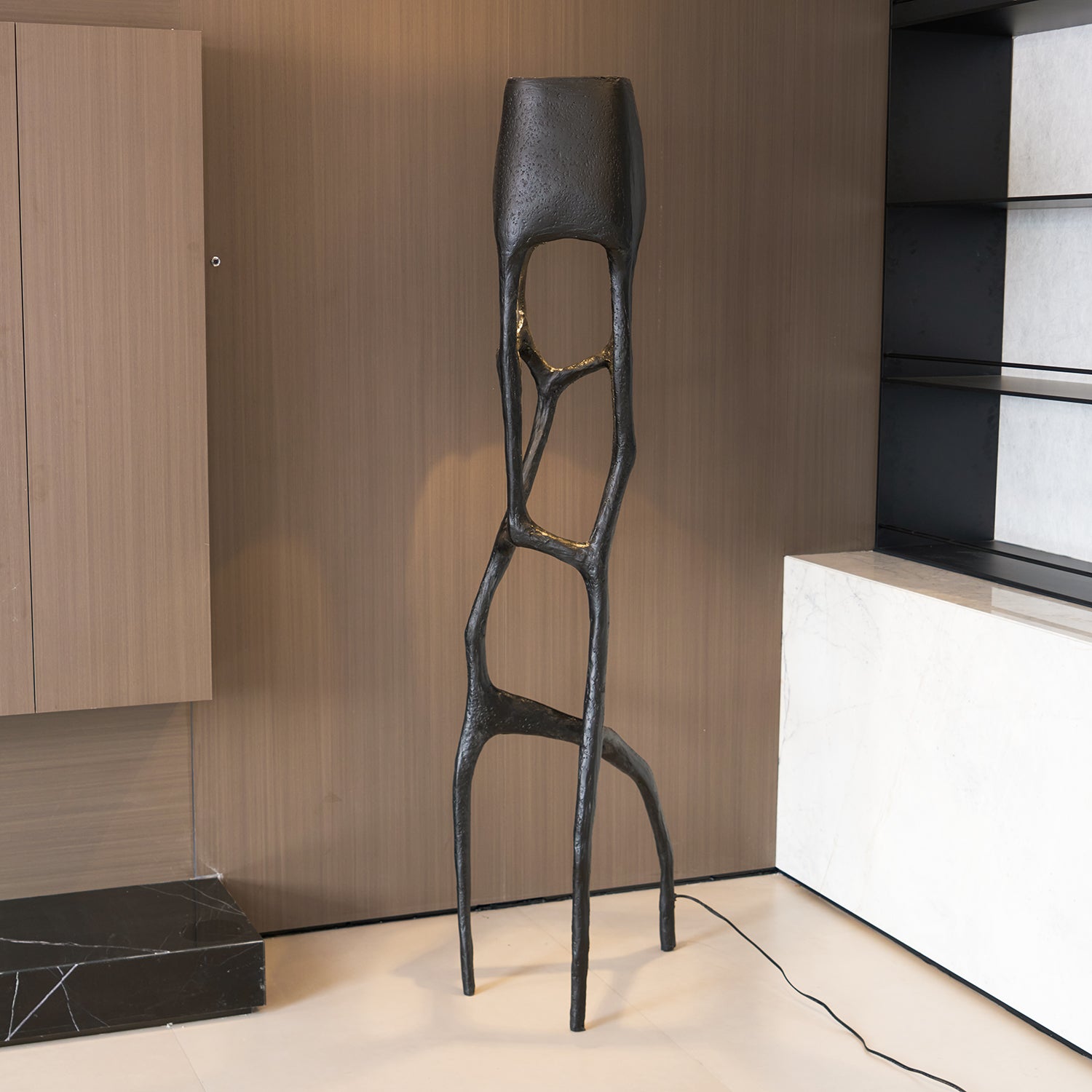 Caelith Gothic Sculpture Floor Lamp
