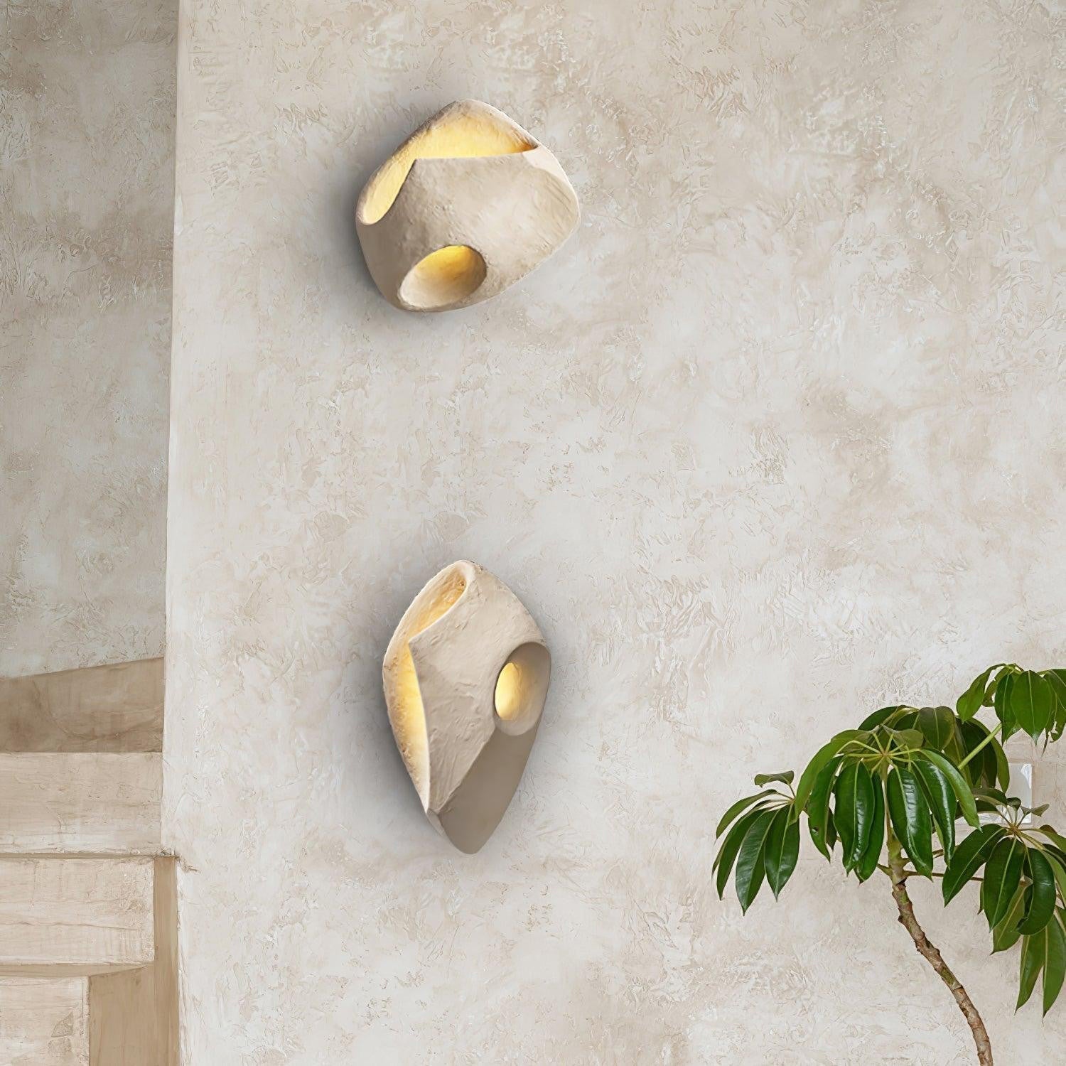 Tora Wall Lamp