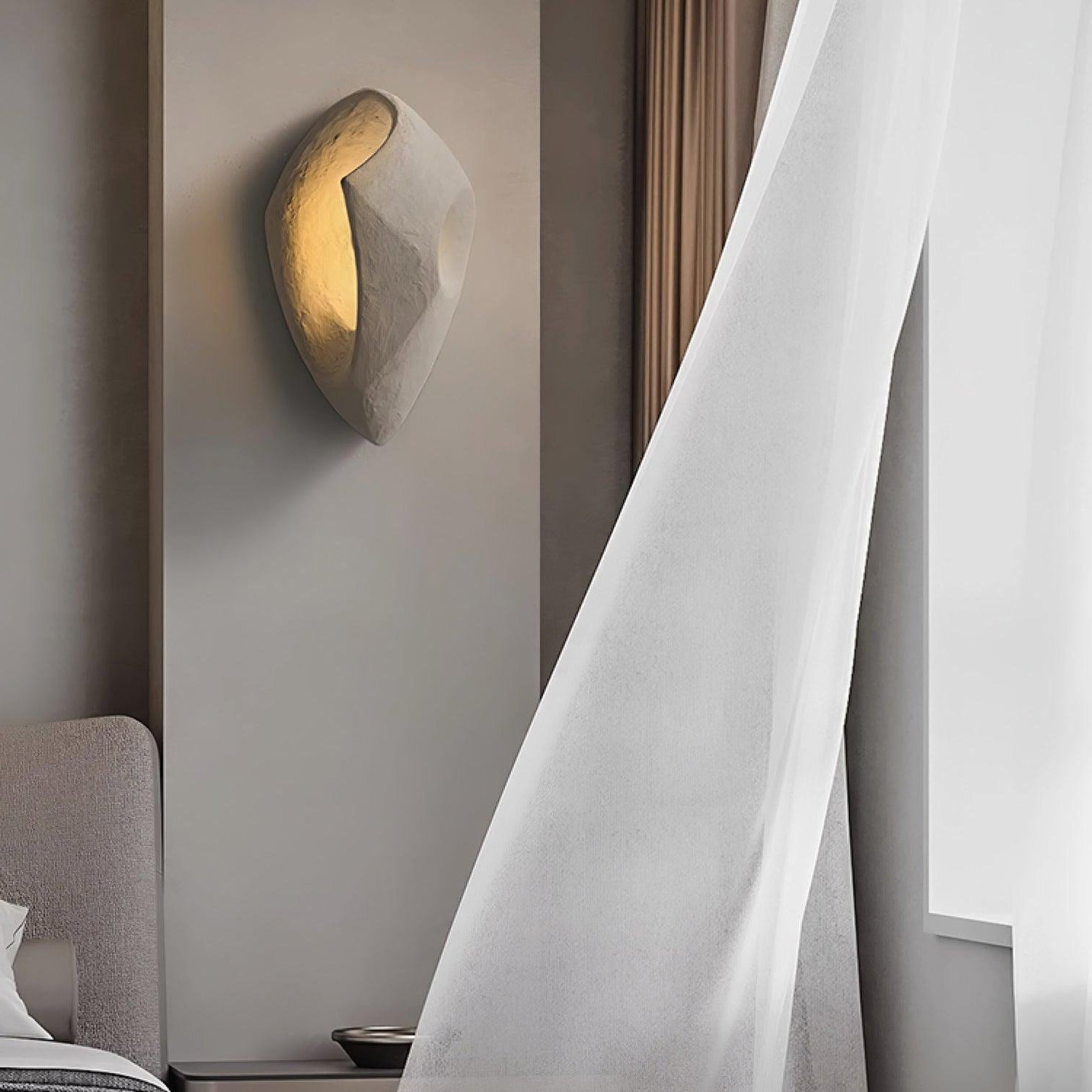 Tora Wall Lamp