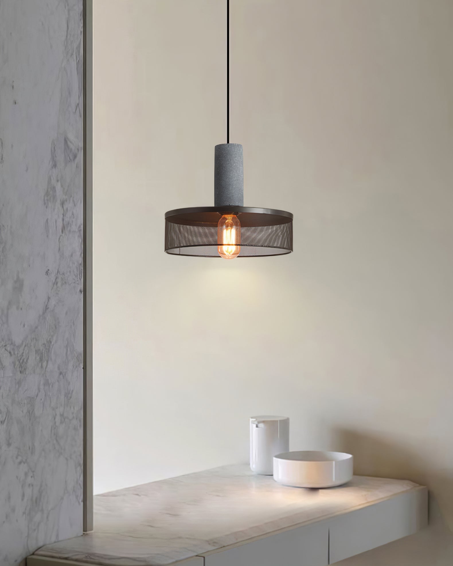 Lumeraine Cement Mesh Pendant Light