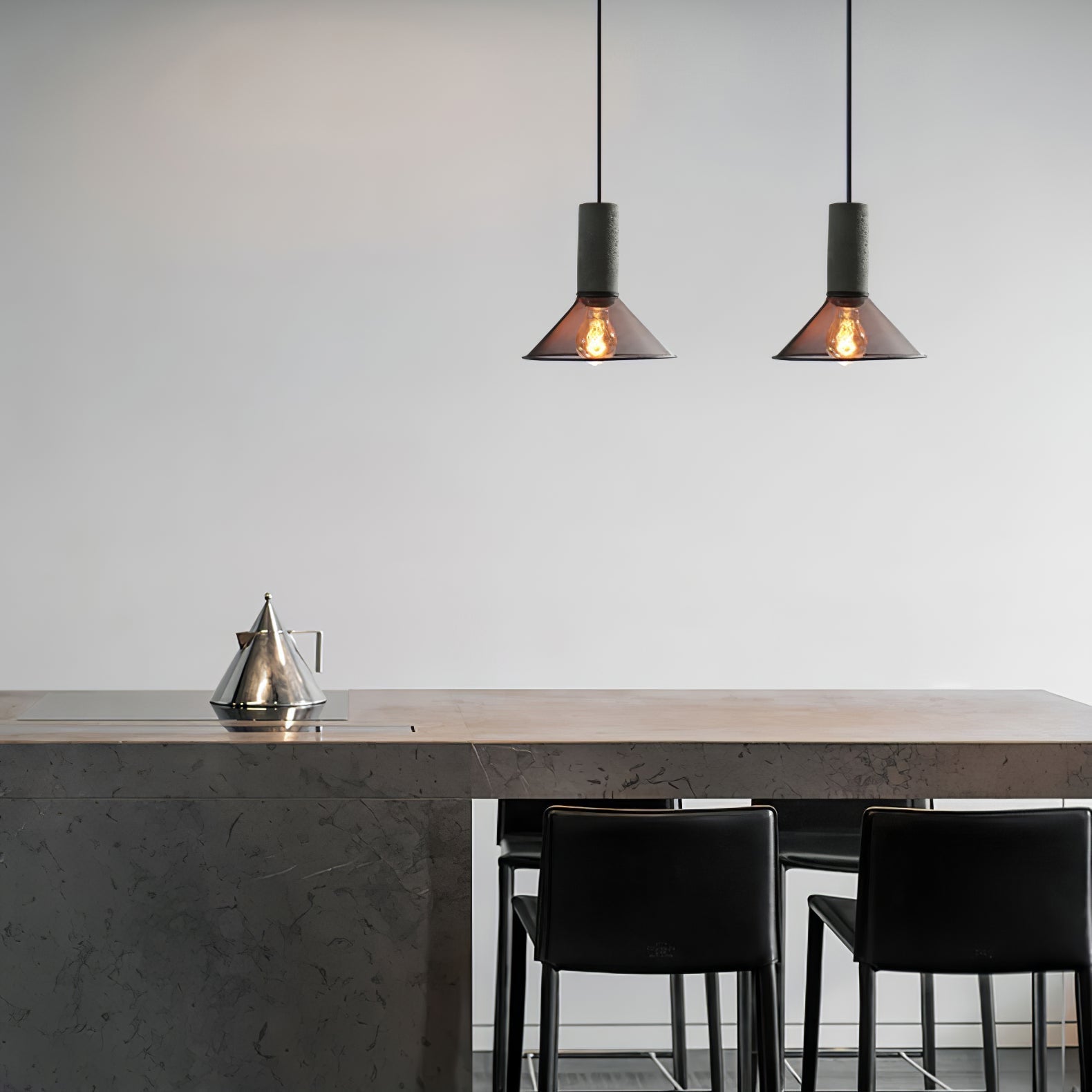Lumeraine Cement Mesh Pendant Light