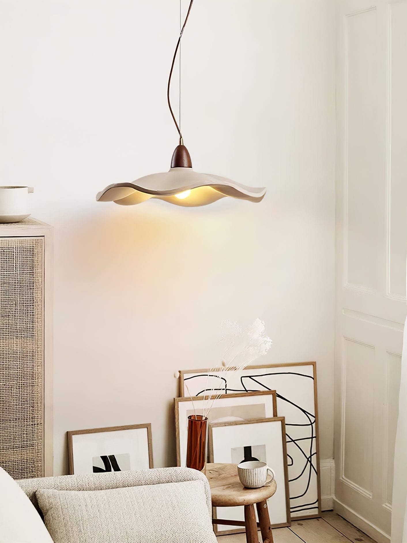 Siro Cement Wave Pendant Light