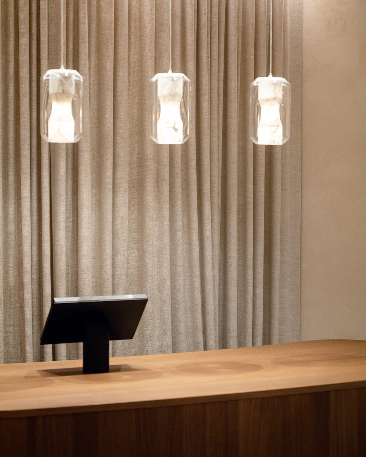 Elaoenne Pendant Lamp