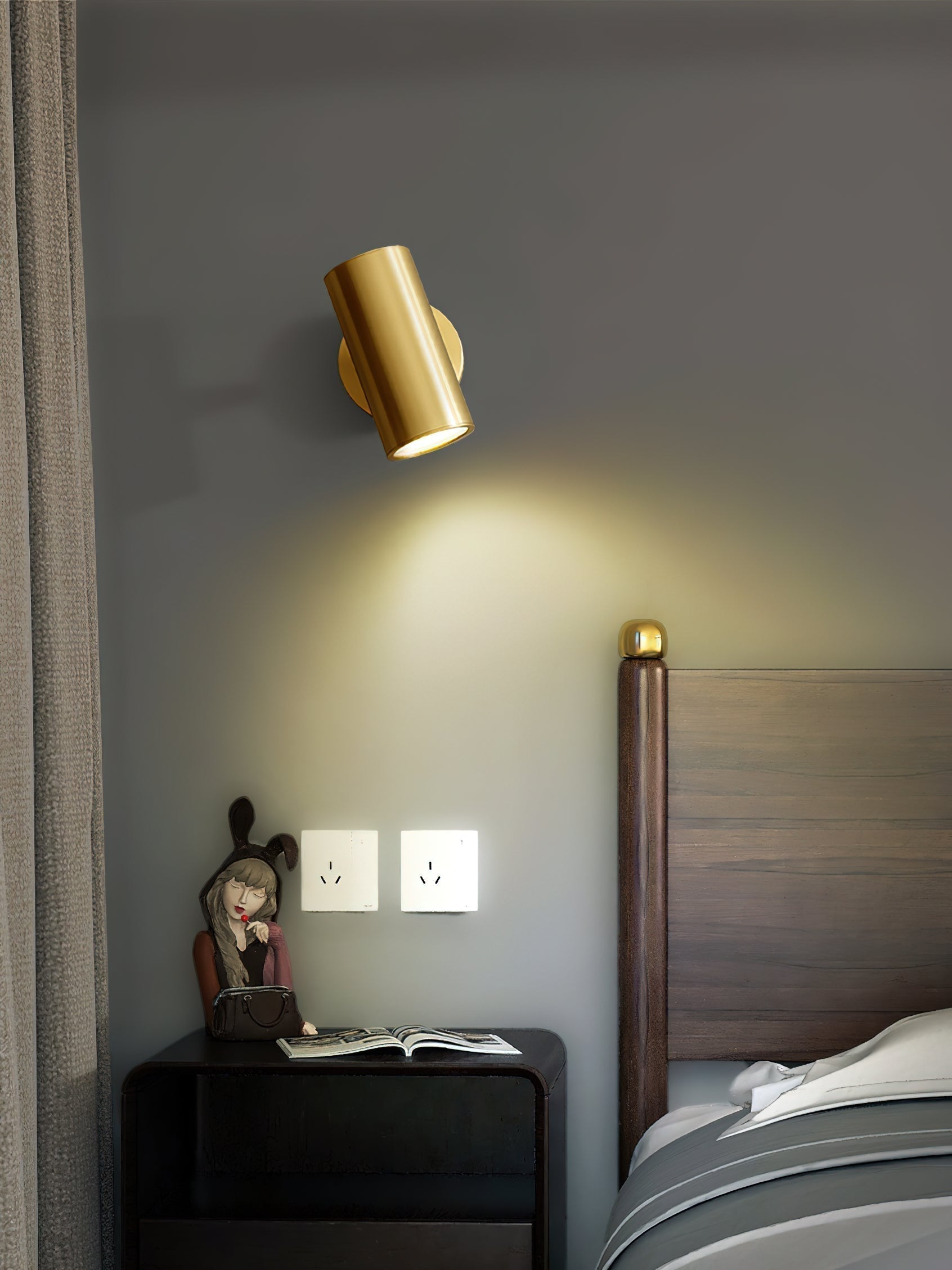Veliriella Wall Lamp