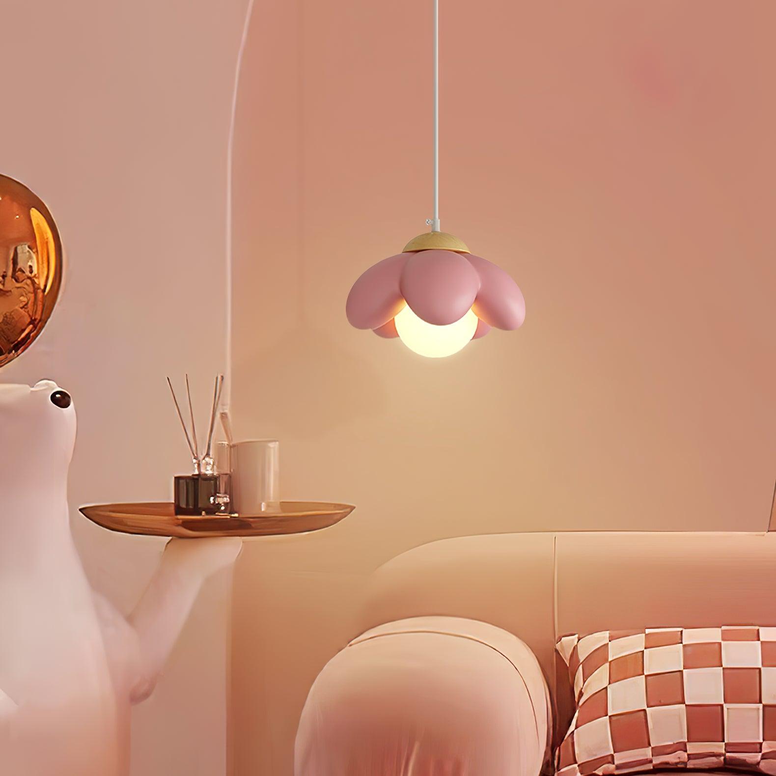 Clae Resin Cozy Artistic Pendant Lamp