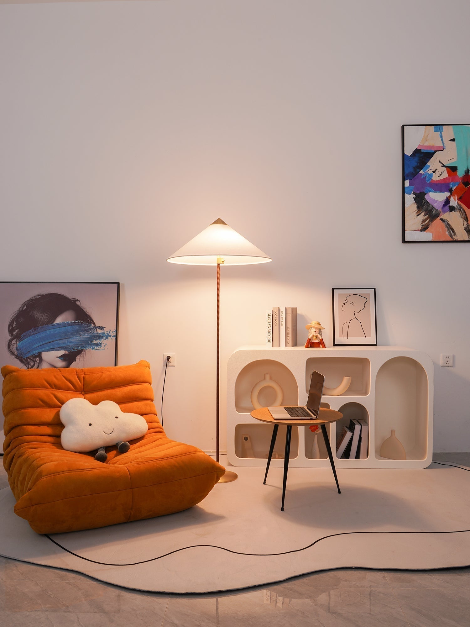 Docor Minimalist Floor Lamp