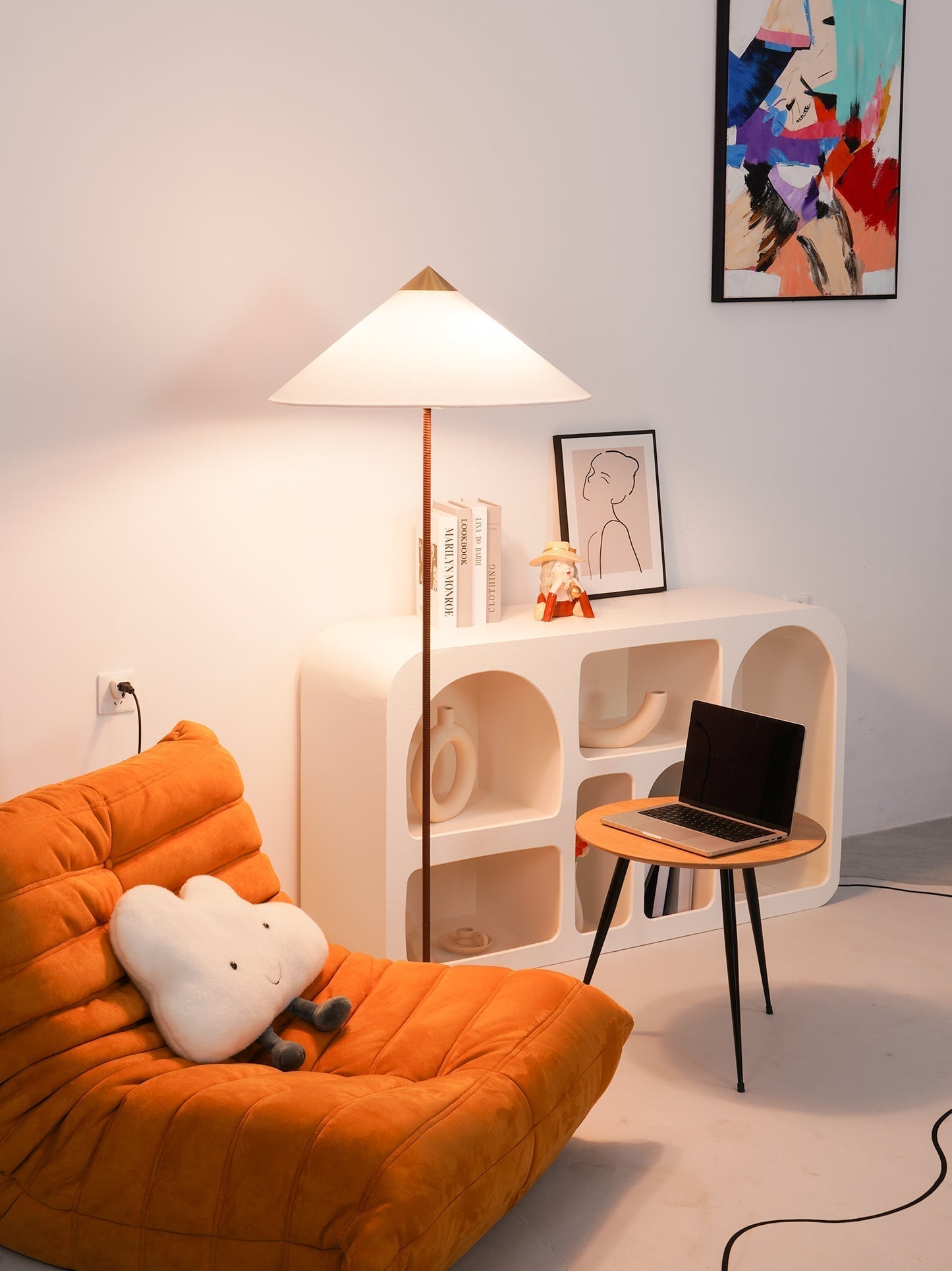 Docor Minimalist Floor Lamp