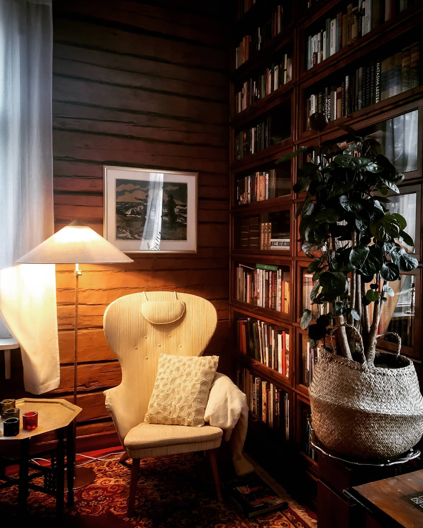 Docor Minimalist Floor Lamp