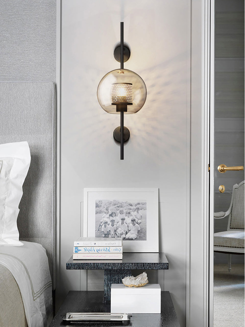 Peta Premium Nordic Art Glass Wall Light