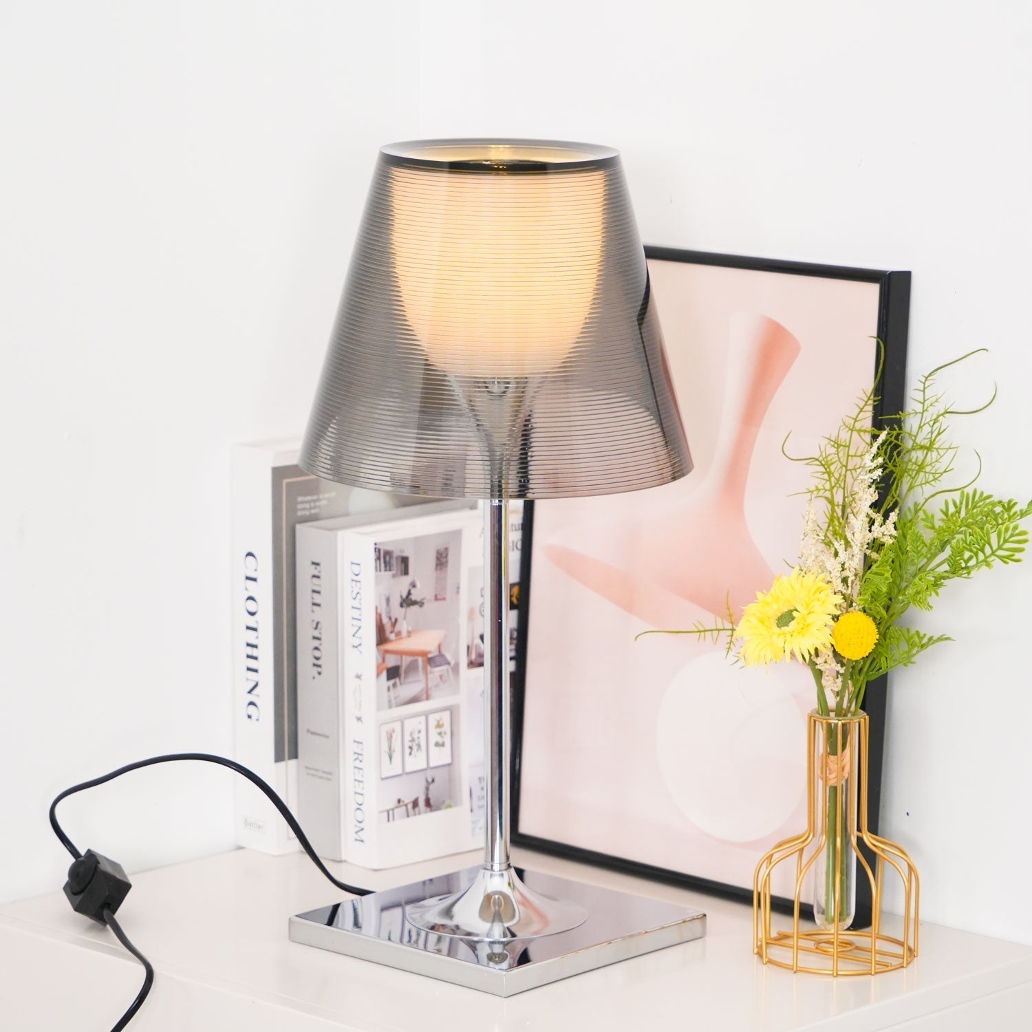 Bravon Plastic Table Lamp