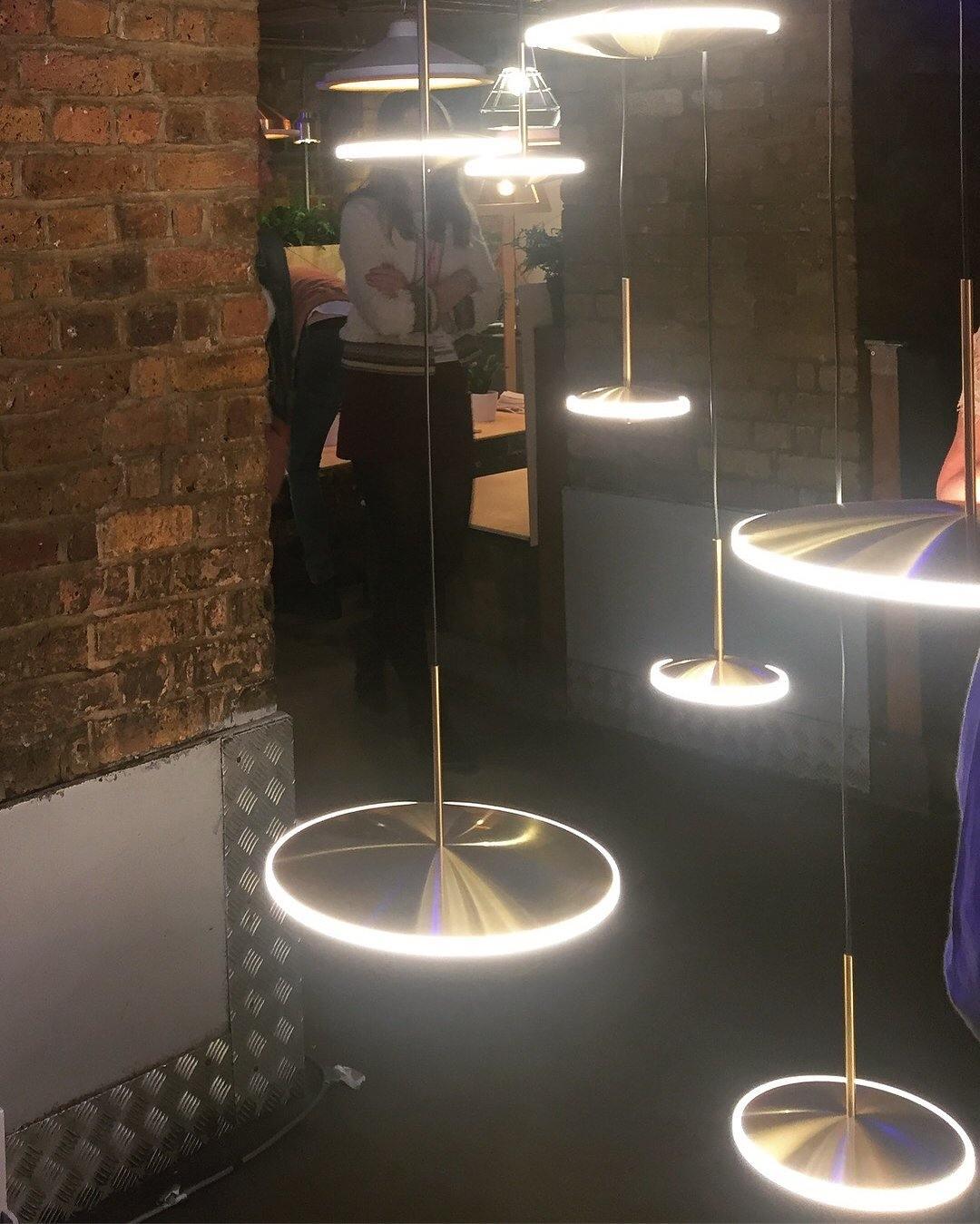 Uvenisra Modern Minimalist Dish Pendant Light