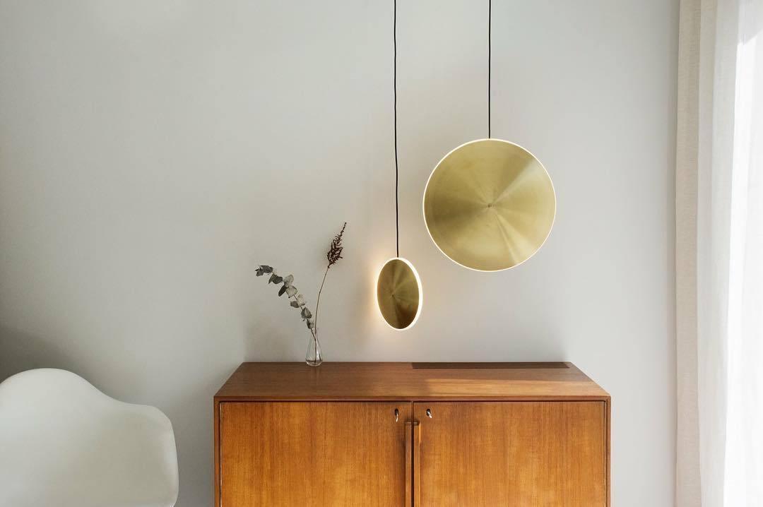 Uvenisra Modern Minimalist Dish Pendant Light