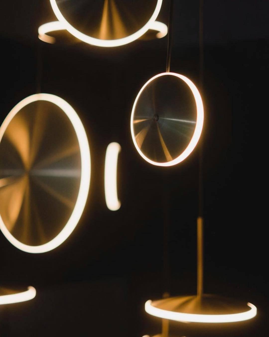 Uvenisra Modern Minimalist Dish Pendant Light