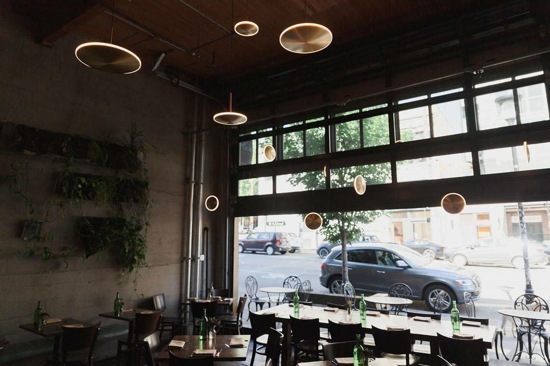 Uvenisra Modern Minimalist Dish Pendant Light