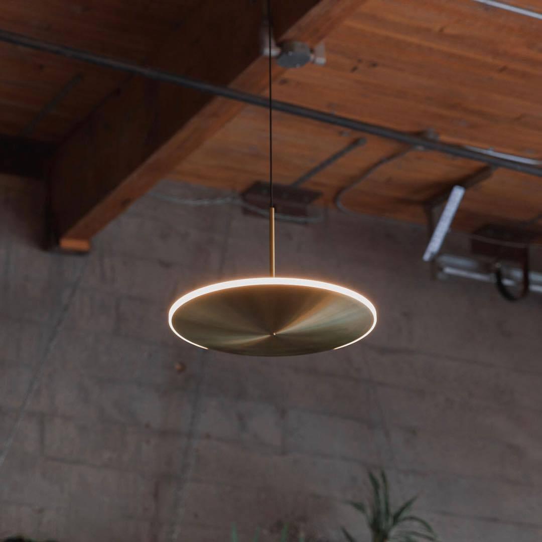 Uvenisra Modern Minimalist Dish Pendant Light