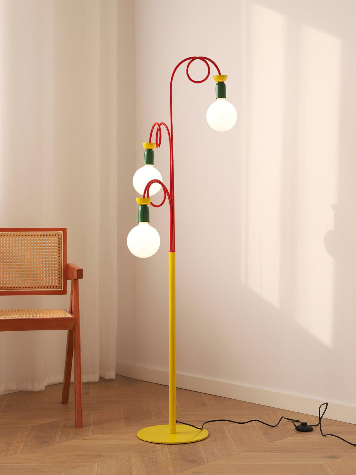 Erzoril Industrial Iron Floor Lamp