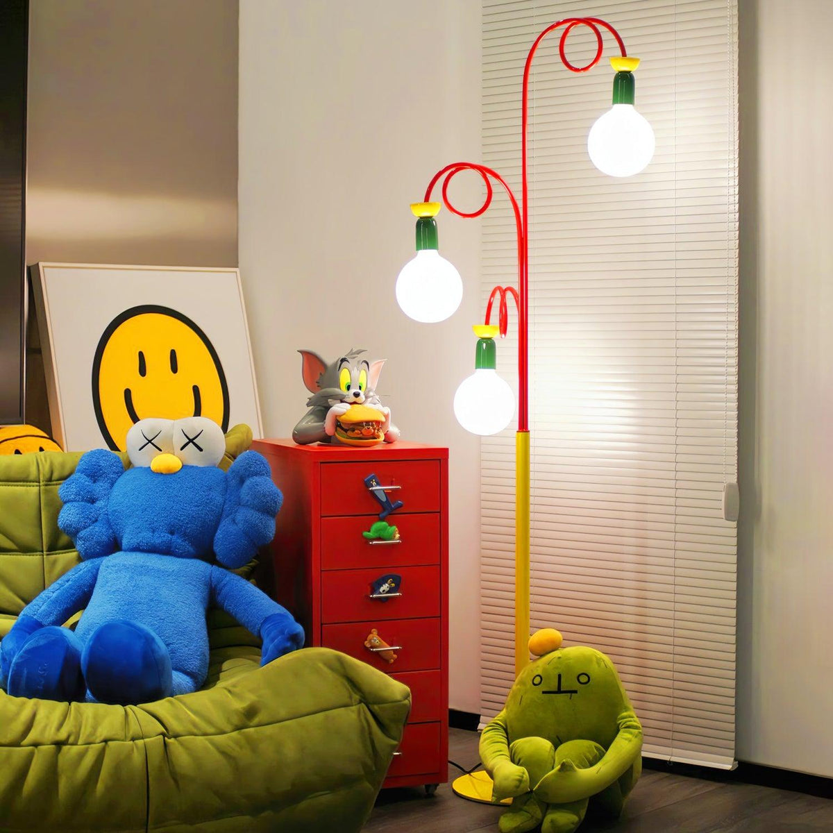 Erzoril Industrial Iron Floor Lamp