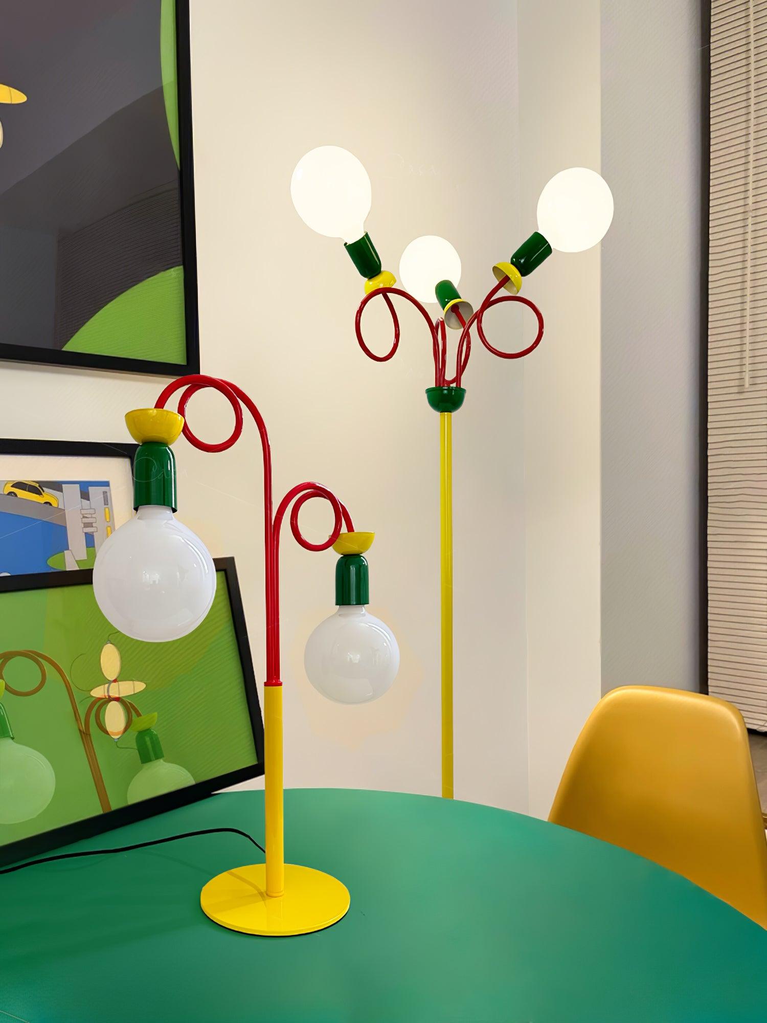 Trilo Glass Playful Table Lamp