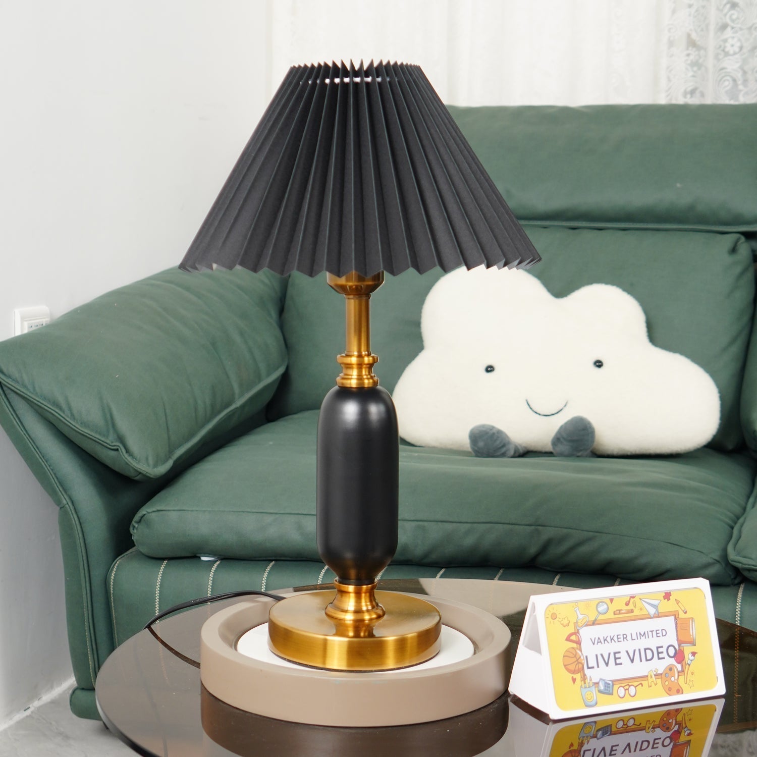 Aurmarila Fabric Table Lamp