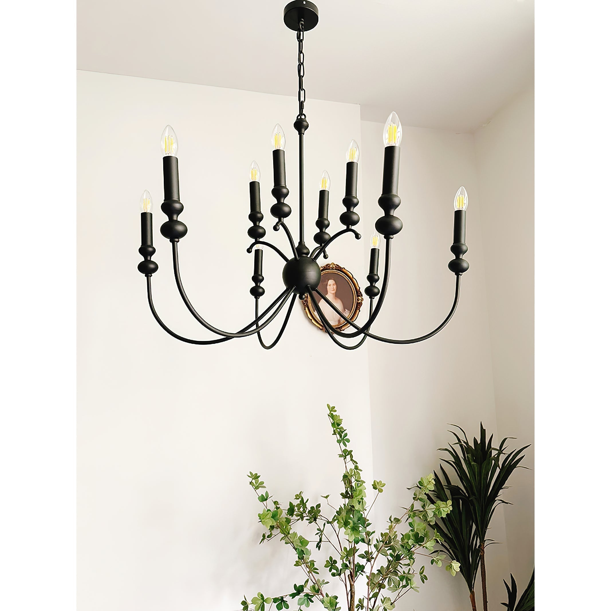 Mirivella Chandelier