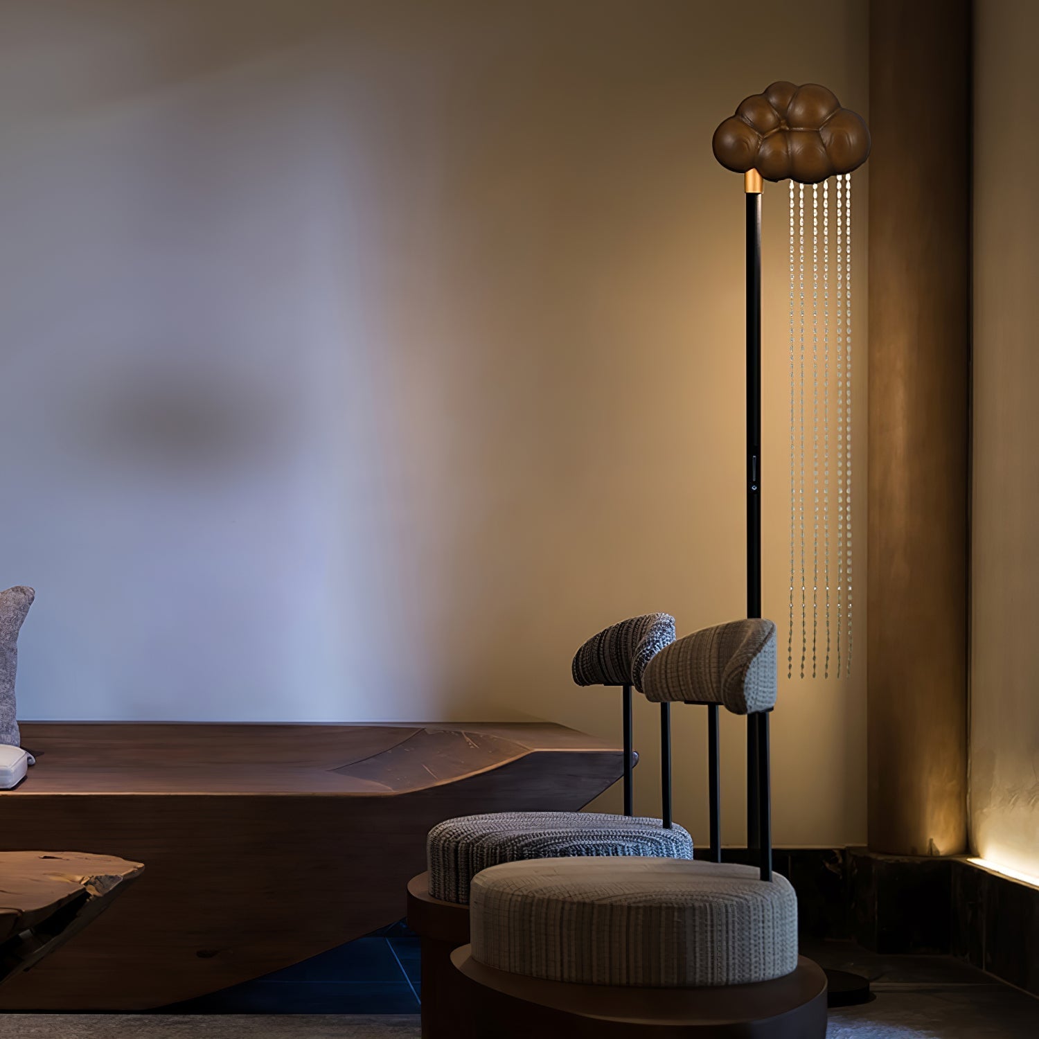 Orinyra Cloud-shaped Bronze Floor Lamp