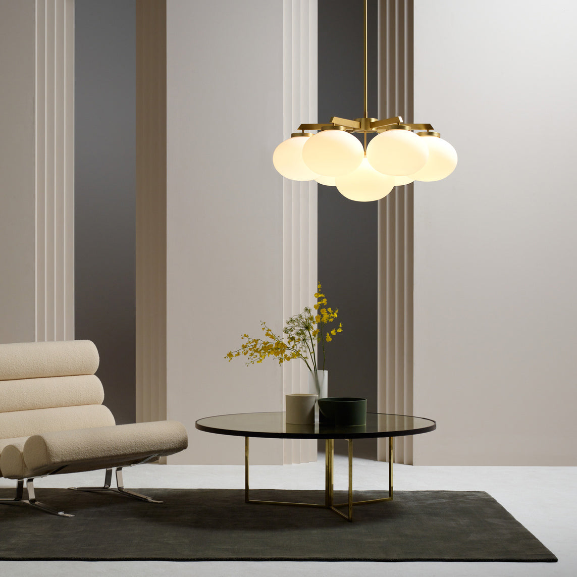 Avenineon Chandelier