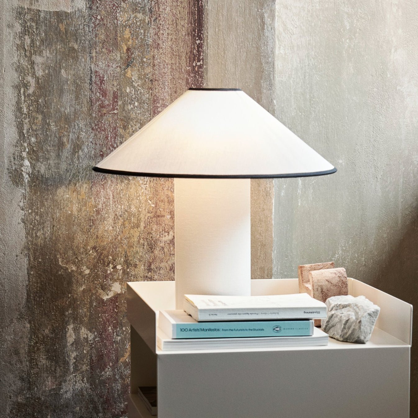 Maddy Minimalist Table Lamp