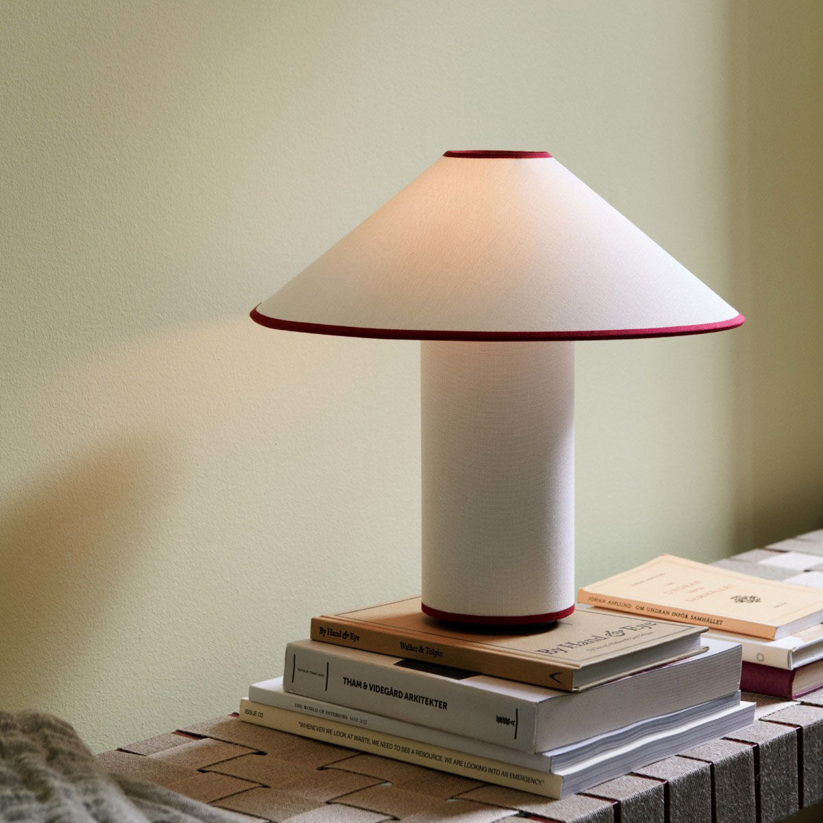 Maddy Minimalist Table Lamp