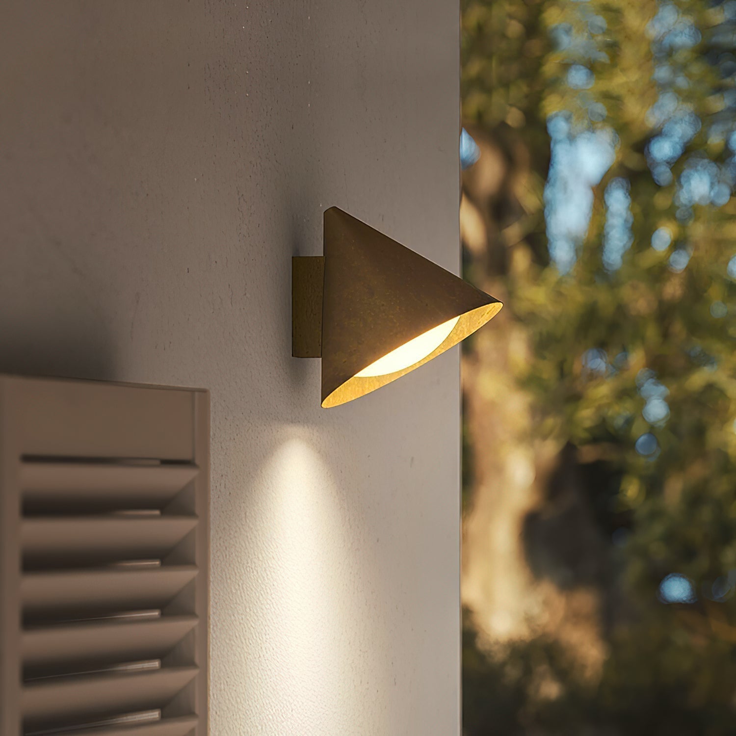 Calariella Wall Lamp
