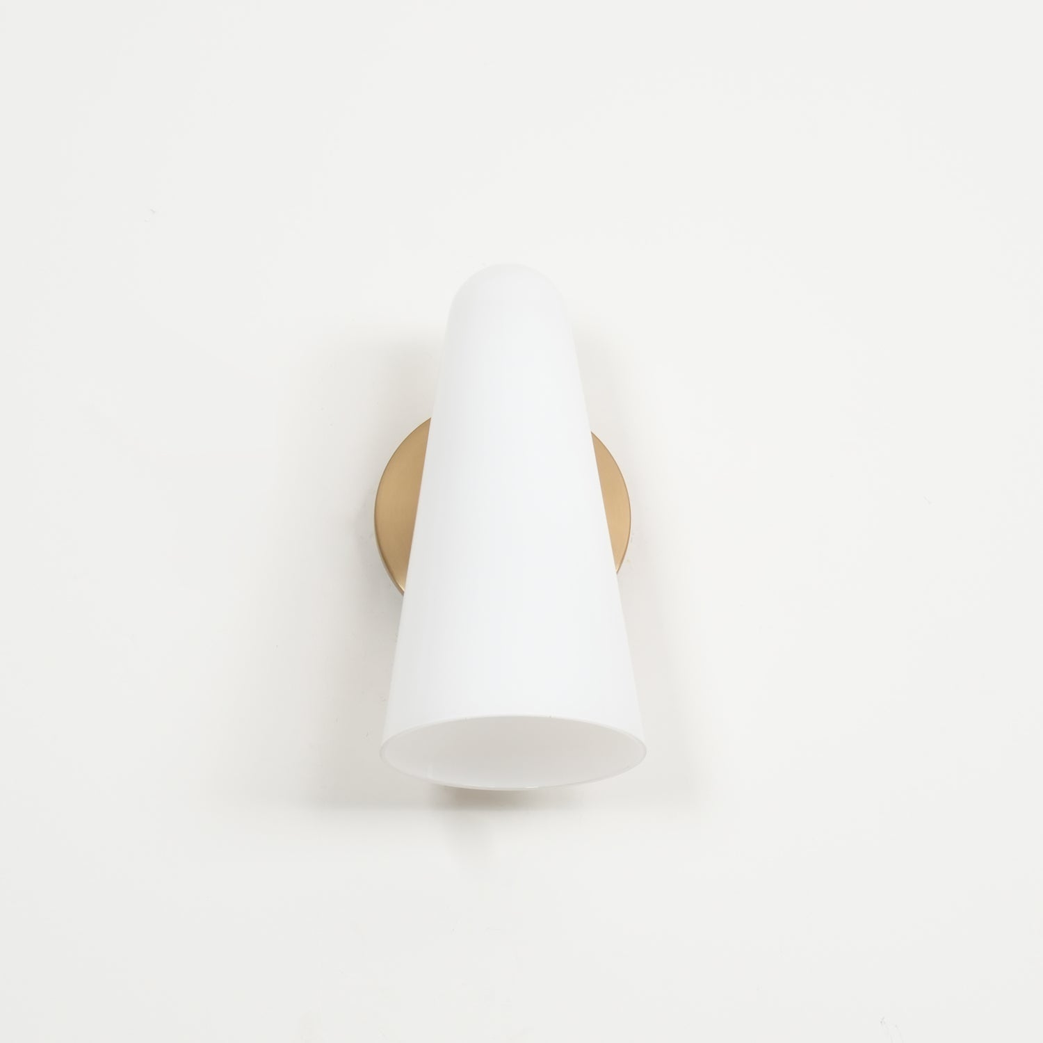 Lioririella Conical Glass Wall Lamp