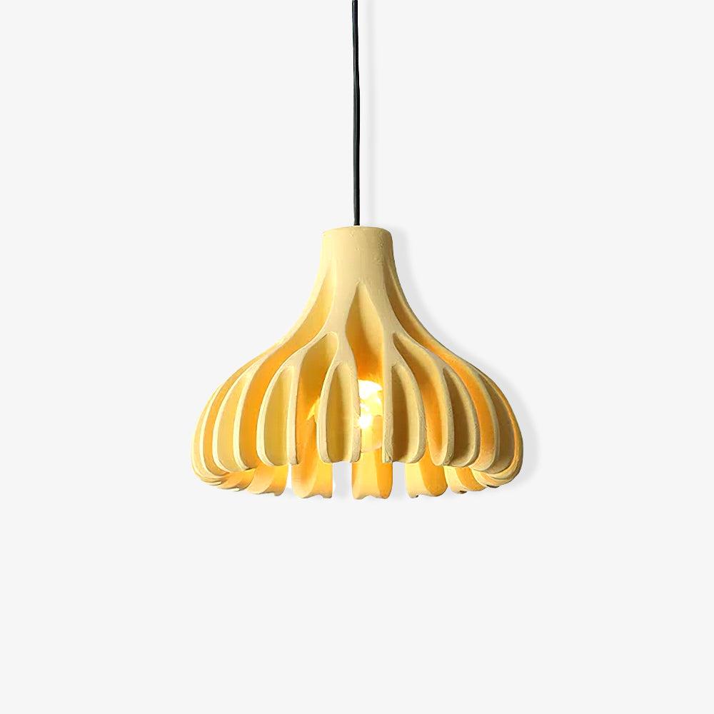 Valtu Coral Resin Pendant Lamp