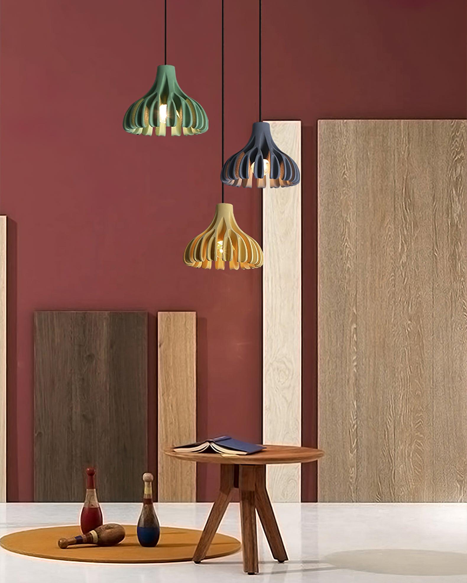 Valtu Coral Resin Pendant Lamp