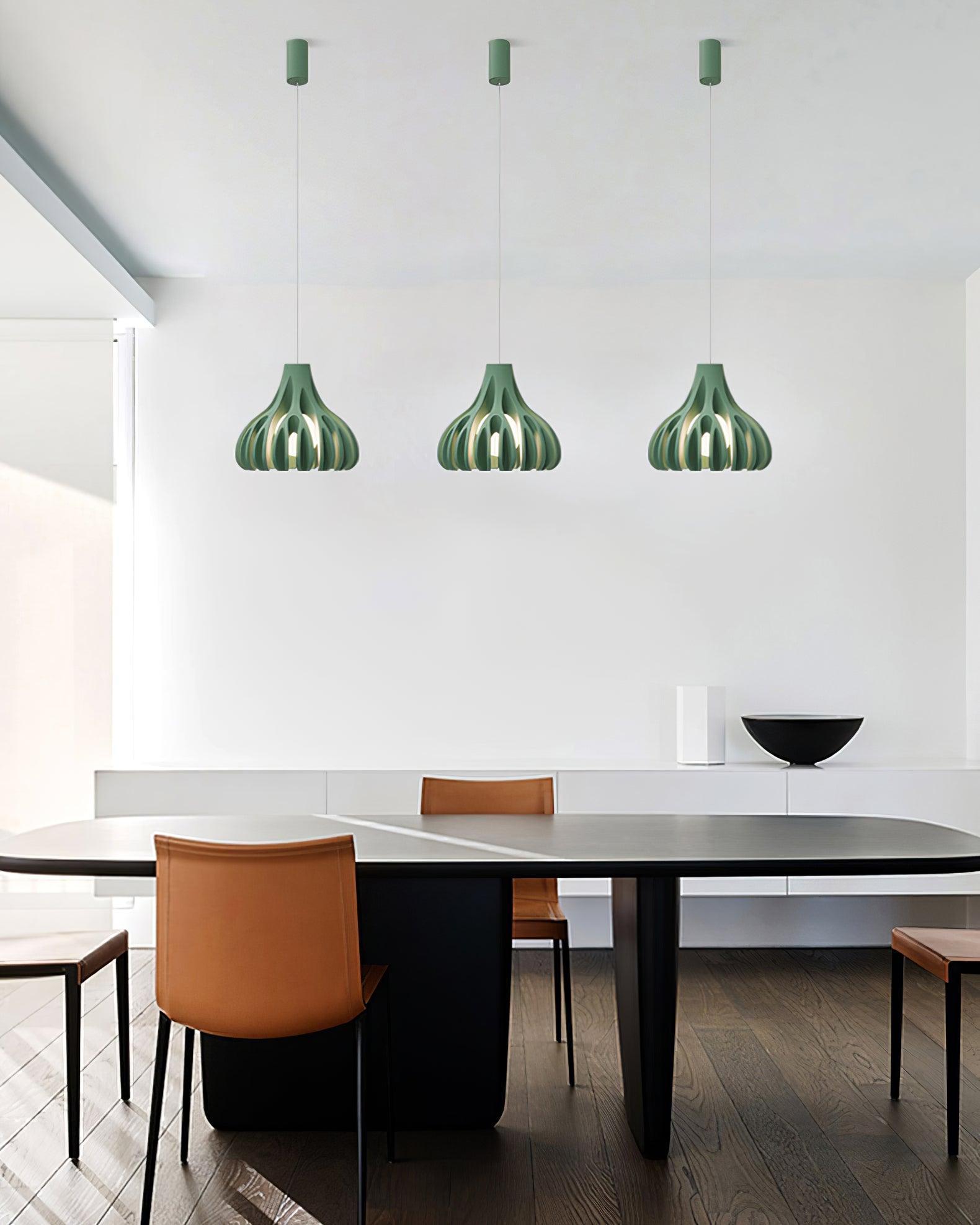 Valtu Coral Resin Pendant Lamp