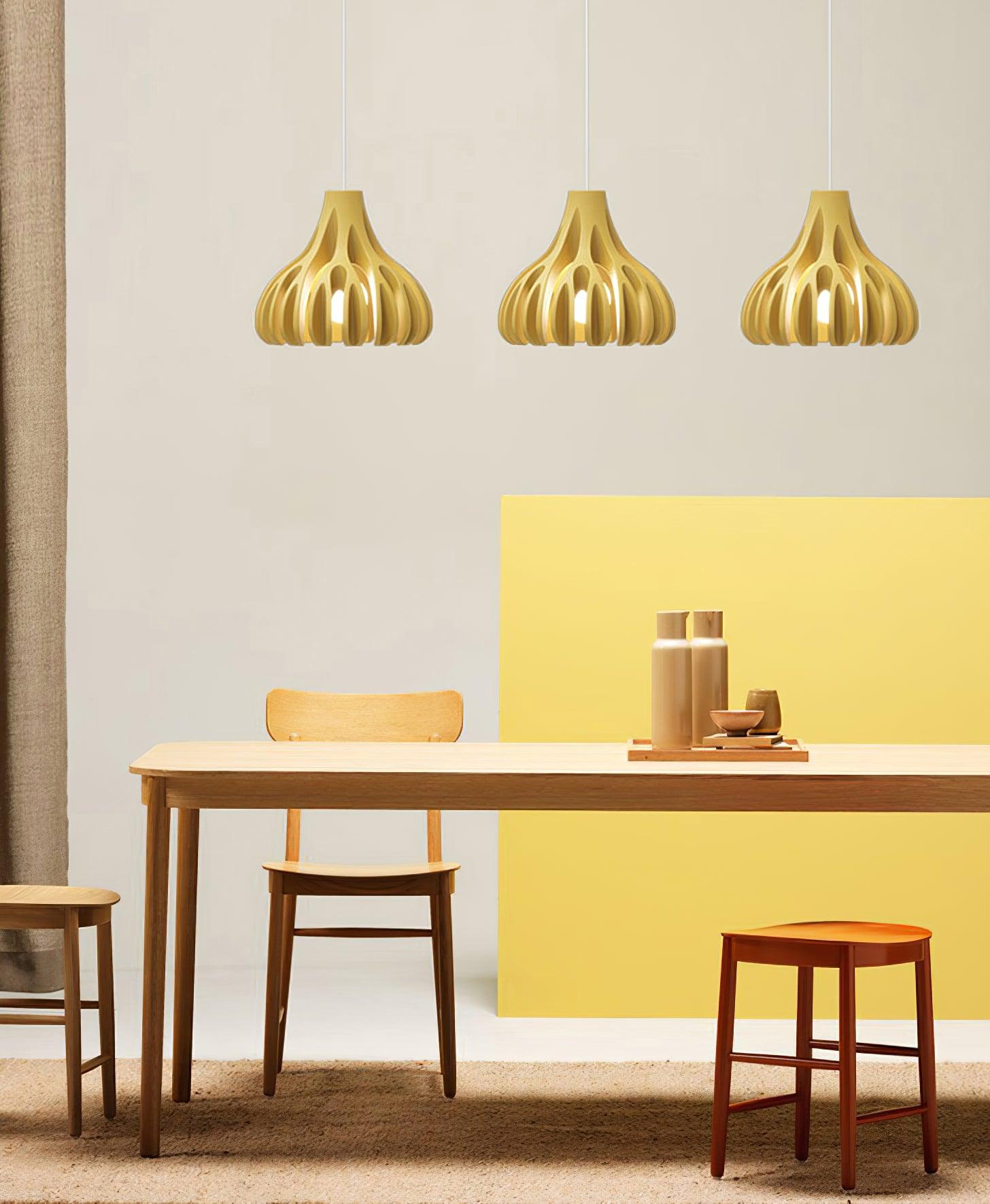 Valtu Coral Resin Pendant Lamp
