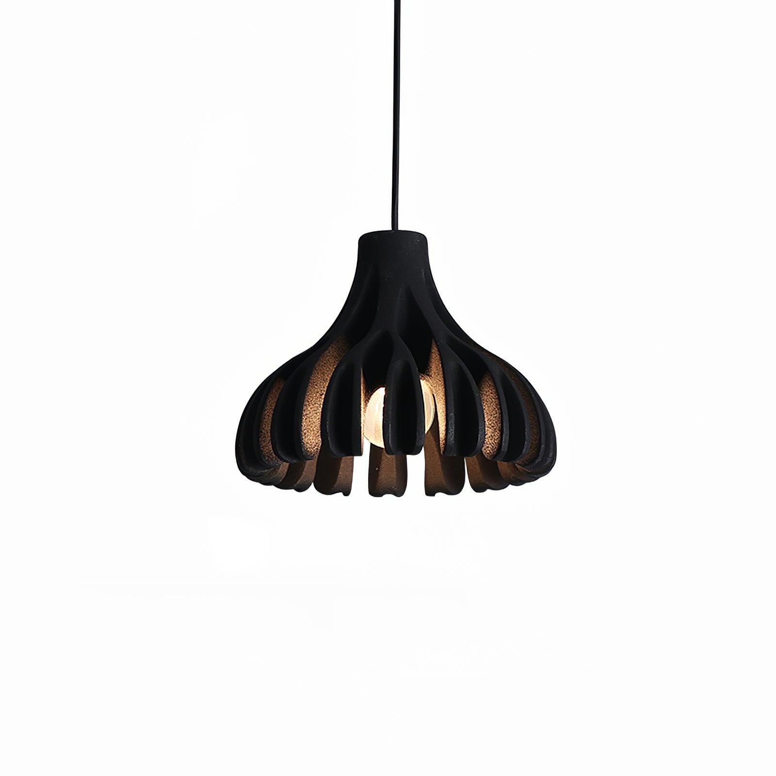 Valtu Coral Resin Pendant Lamp